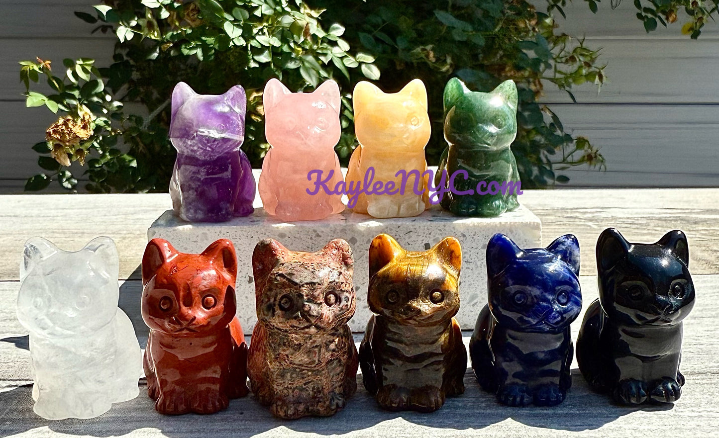 10 PCs Natural Crystals Cat Healing Energy