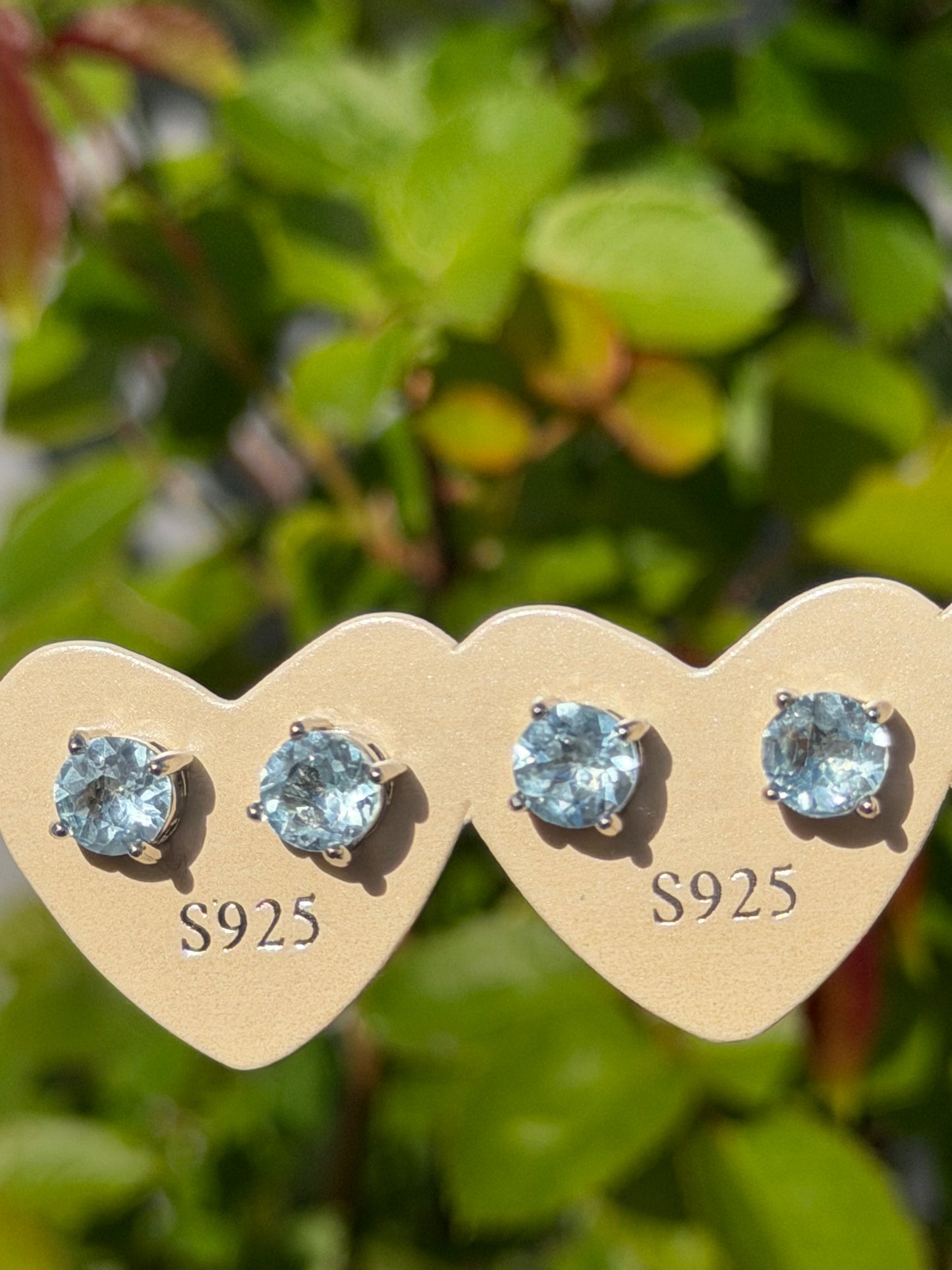 Wholesale 5 pairs Natural Blue Topaz Stud Earrings, 6mm (925) Posts