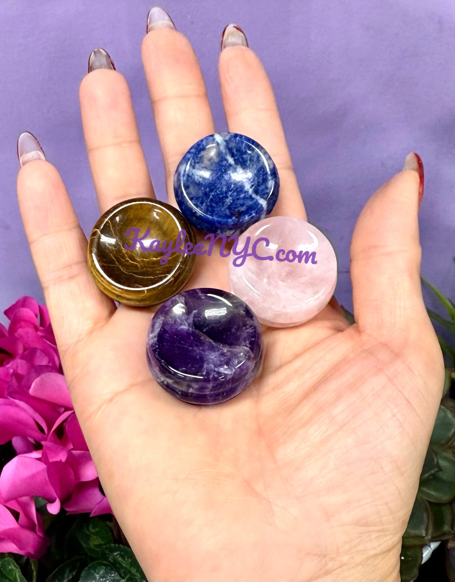 3 PCs Natural Mix Crystals Sphere Stands healing energy