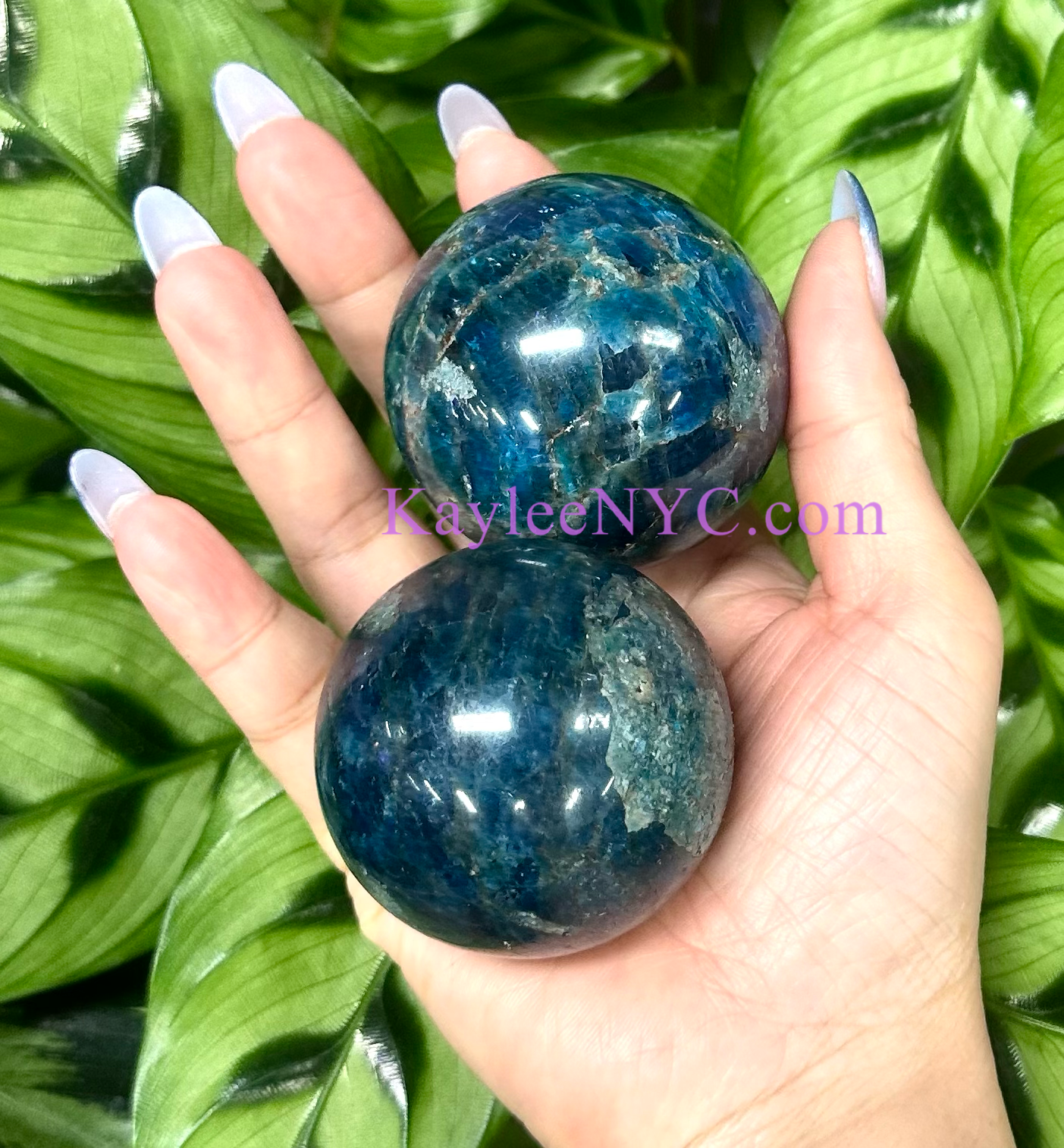 4 to 6 PCs Natural Apatite Sphere