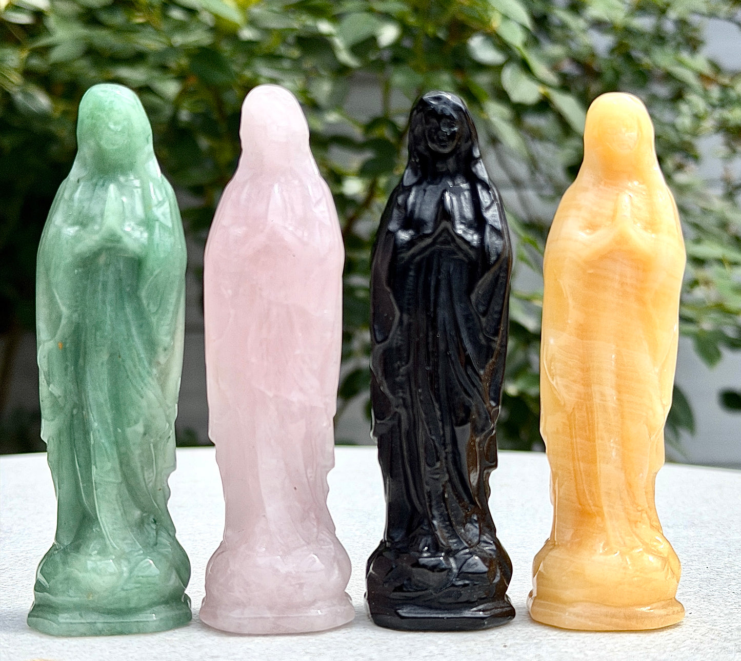 4PCs 10cm Natural Crystals Virgin Mary Healing Energy