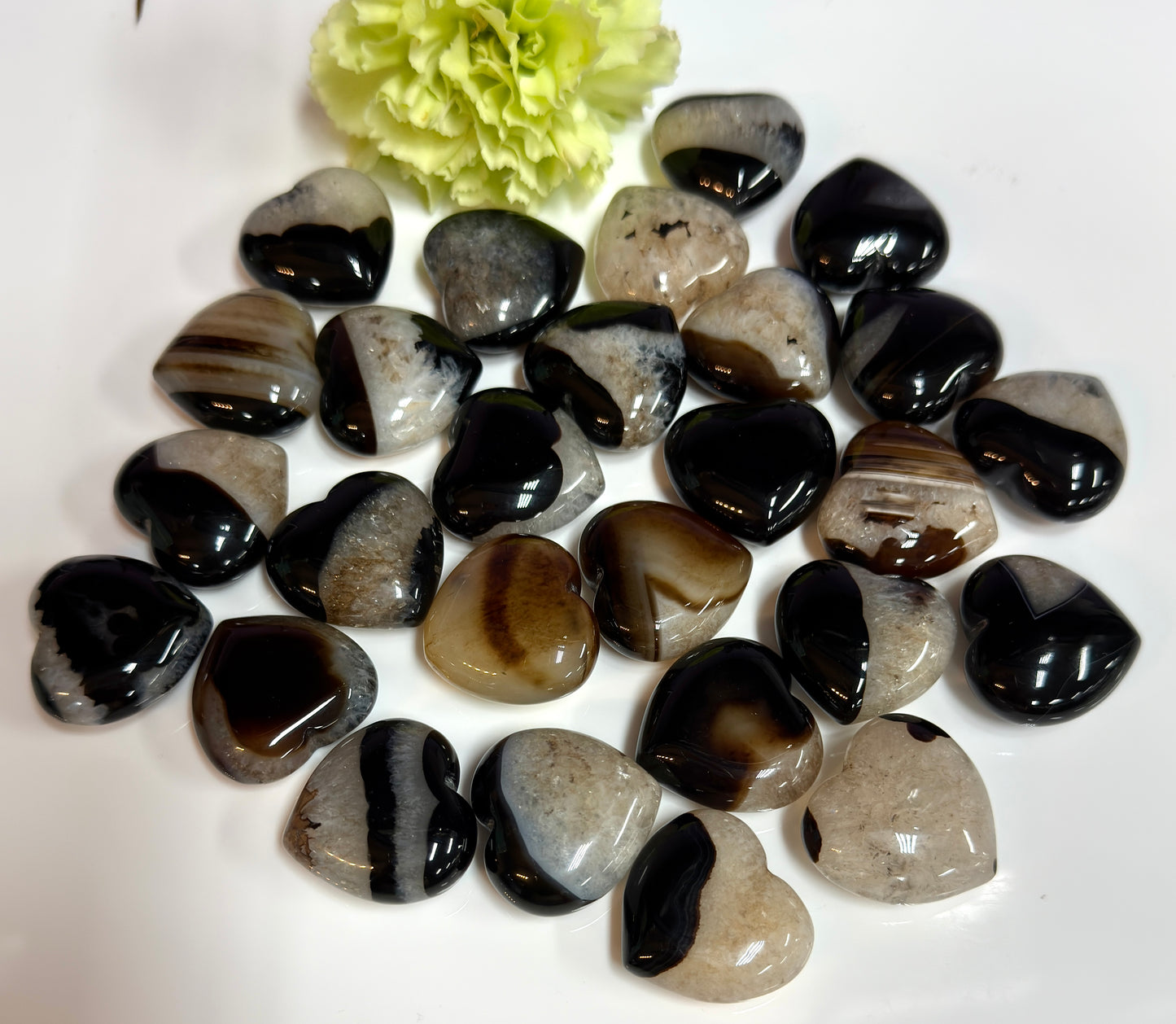 Wholesale 1 lb 1” Natural Onyx Heart Crystal Energy