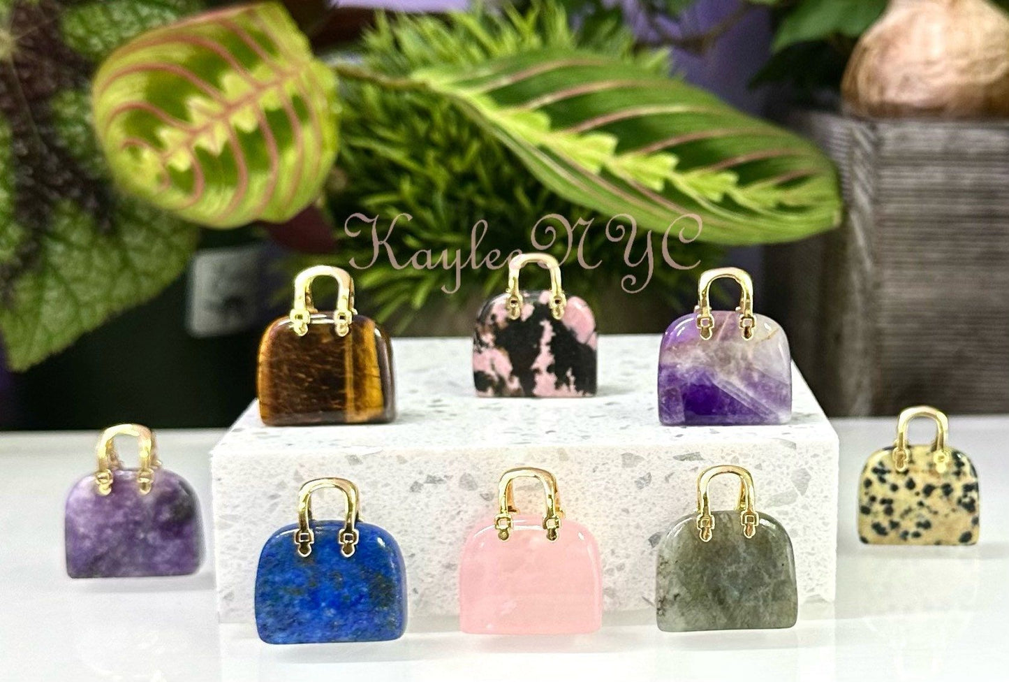 Wholesale Lot 8 Pcs 1” Natural mix Crystal Purses Nice Quality Crystal Healing Energy