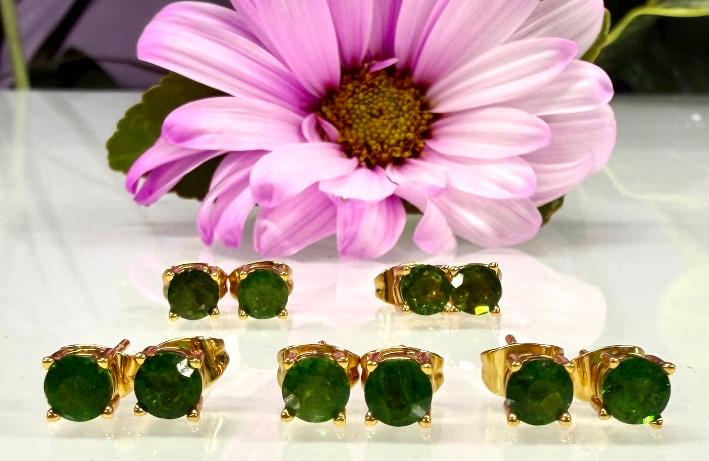 Wholesale 5 Pairs Natural Diopside Sterling Silver(925) Posts 5mm