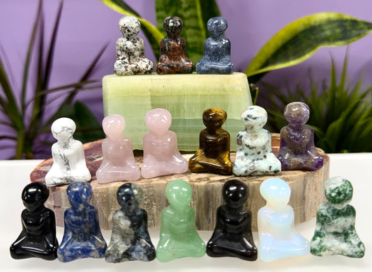 16 pcs 3cm Natural Crystal Alien