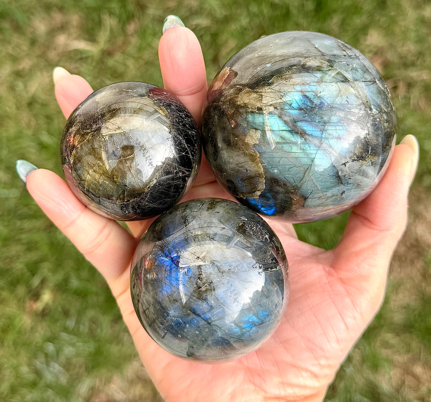 Wholesale Lot 3-4 pcs  Natural Labradorite Sphere Crystal Ball healing energy