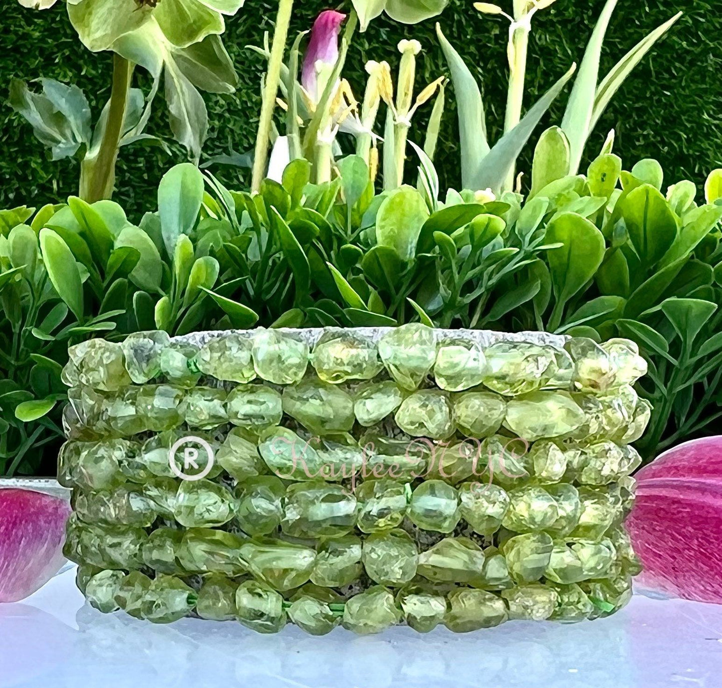 Wholesale 6 Pcs Natural Peridot 7” Crystal Healing Stretch Bracelet