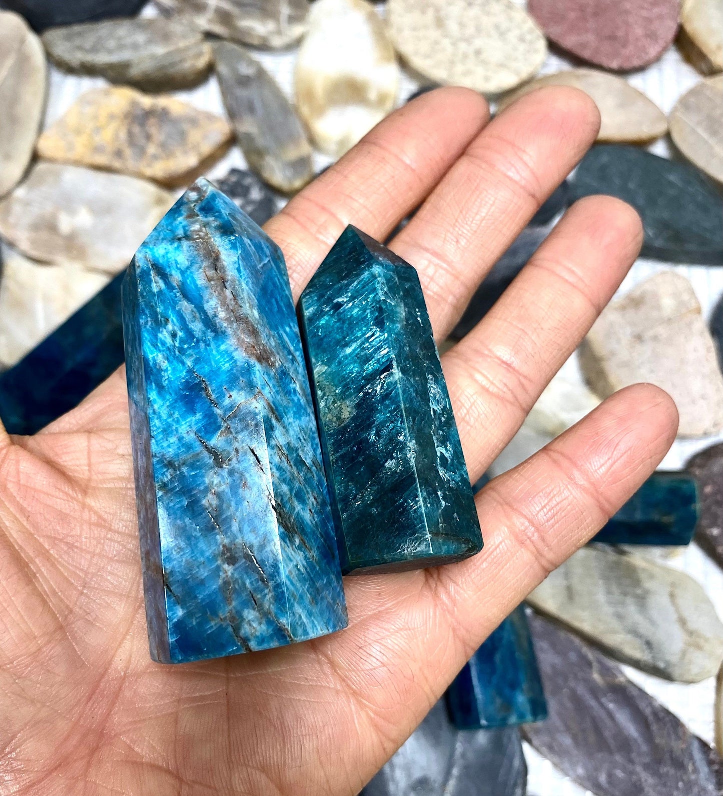 Wholesale Lot 1 lb Natural Apatite Tower Obelisk Point Wand Crystal Energy Healing