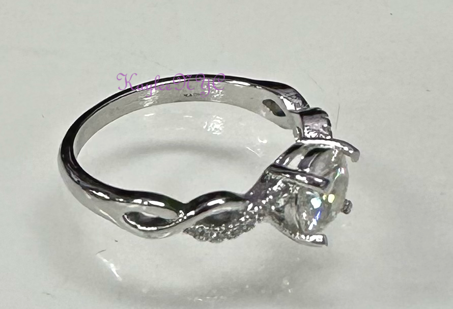 7 PCs Moissanite White Bronze Ring