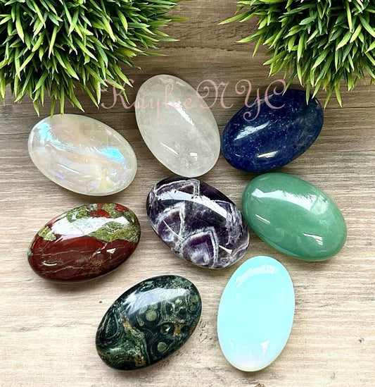 Wholesale Lot 8 pcs Natural Crystals Palm Stones Crystal Healing Energy