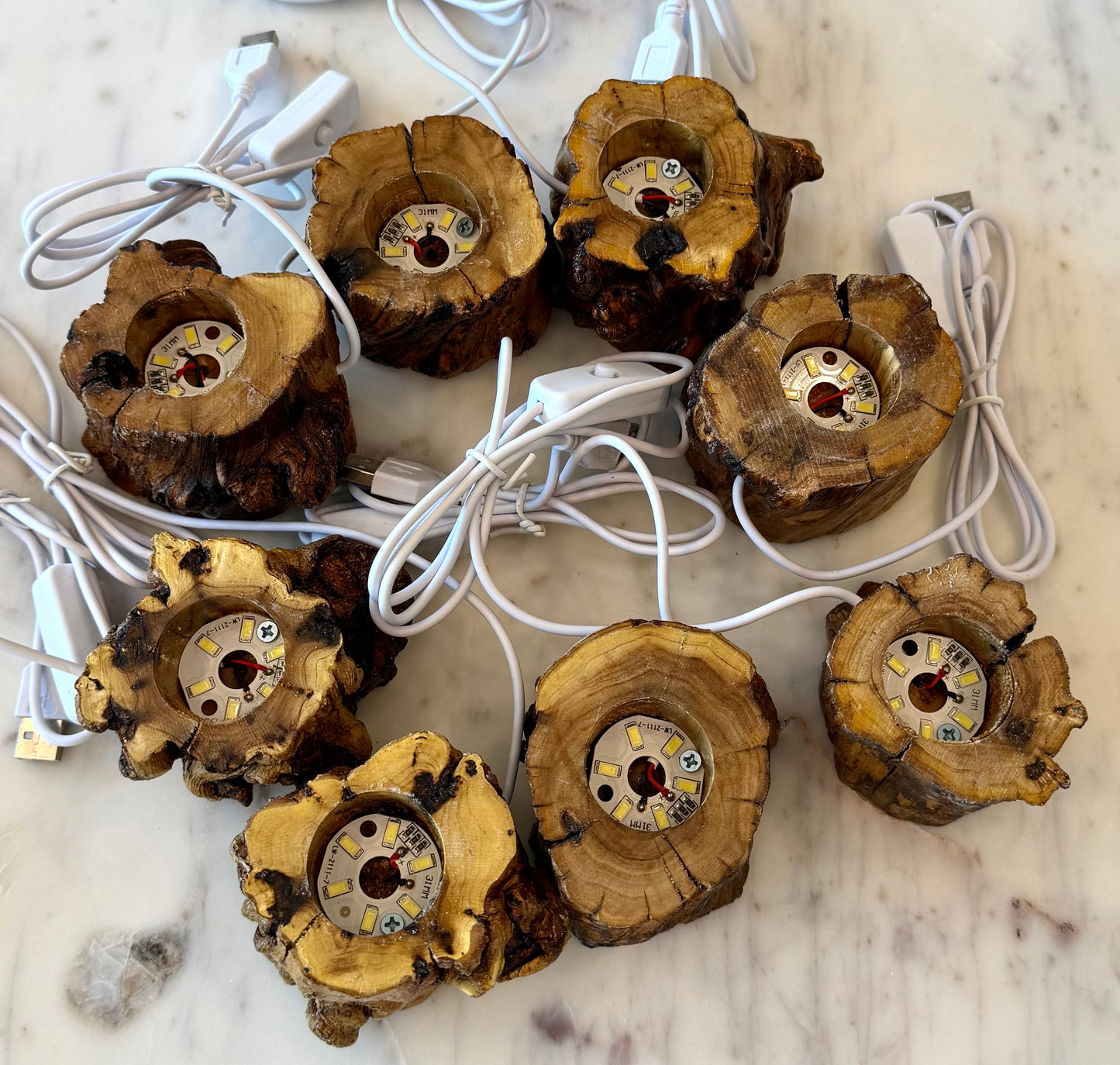 8 pcs PCs USB powered Wooden LED light stand Healing Energy