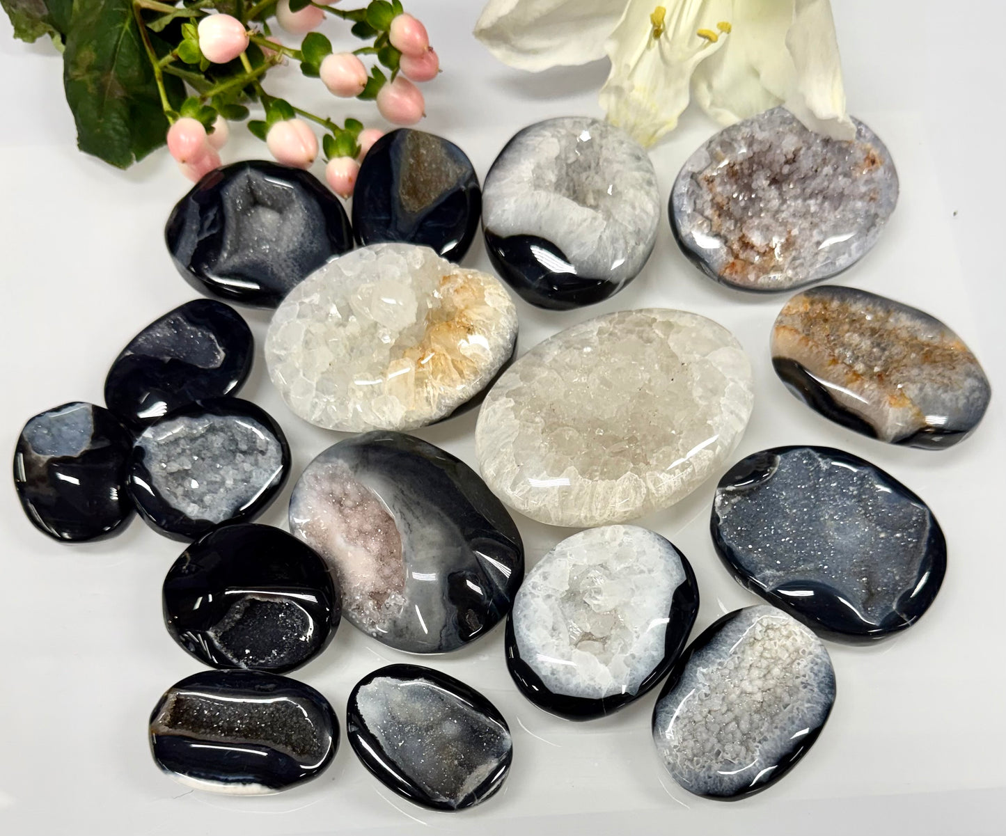 Wholesale 2 Lb Lot Natural Druzy Onyx Palm Stones Crystal Energy