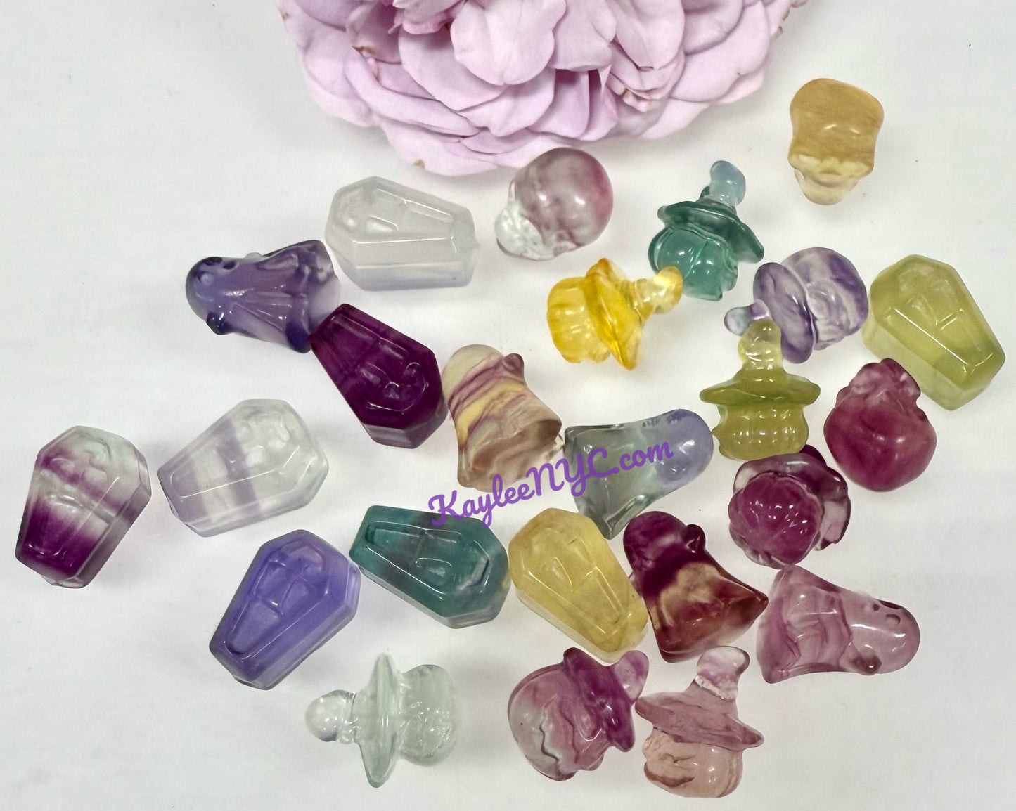 24 pcs Natural Mini Candy Fluorite Halloween Carvings