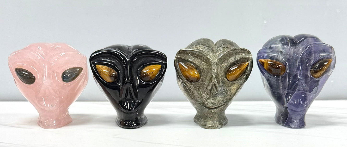 4 PCs Natural Mix Crystal Alien Head 7cm Healing Energy