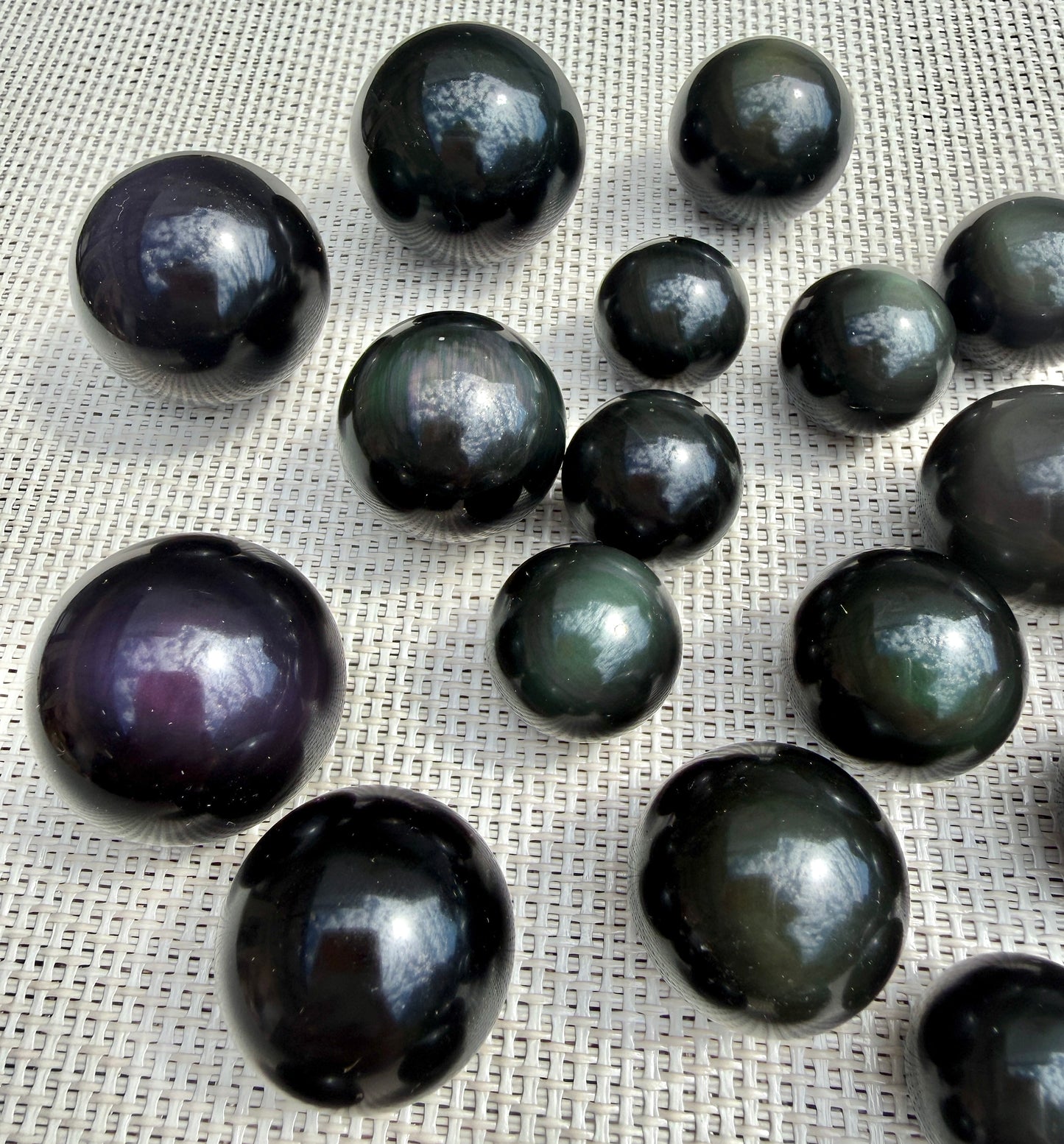 Wholesale Lot 1 Lb Natural Rainbow Obsidian Sphere Crystal Ball Energy Healing