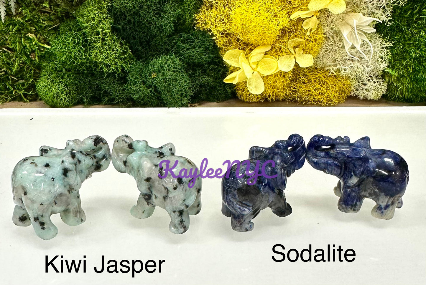 8 PCs 1.5” Mix Natural Crystal Elephant