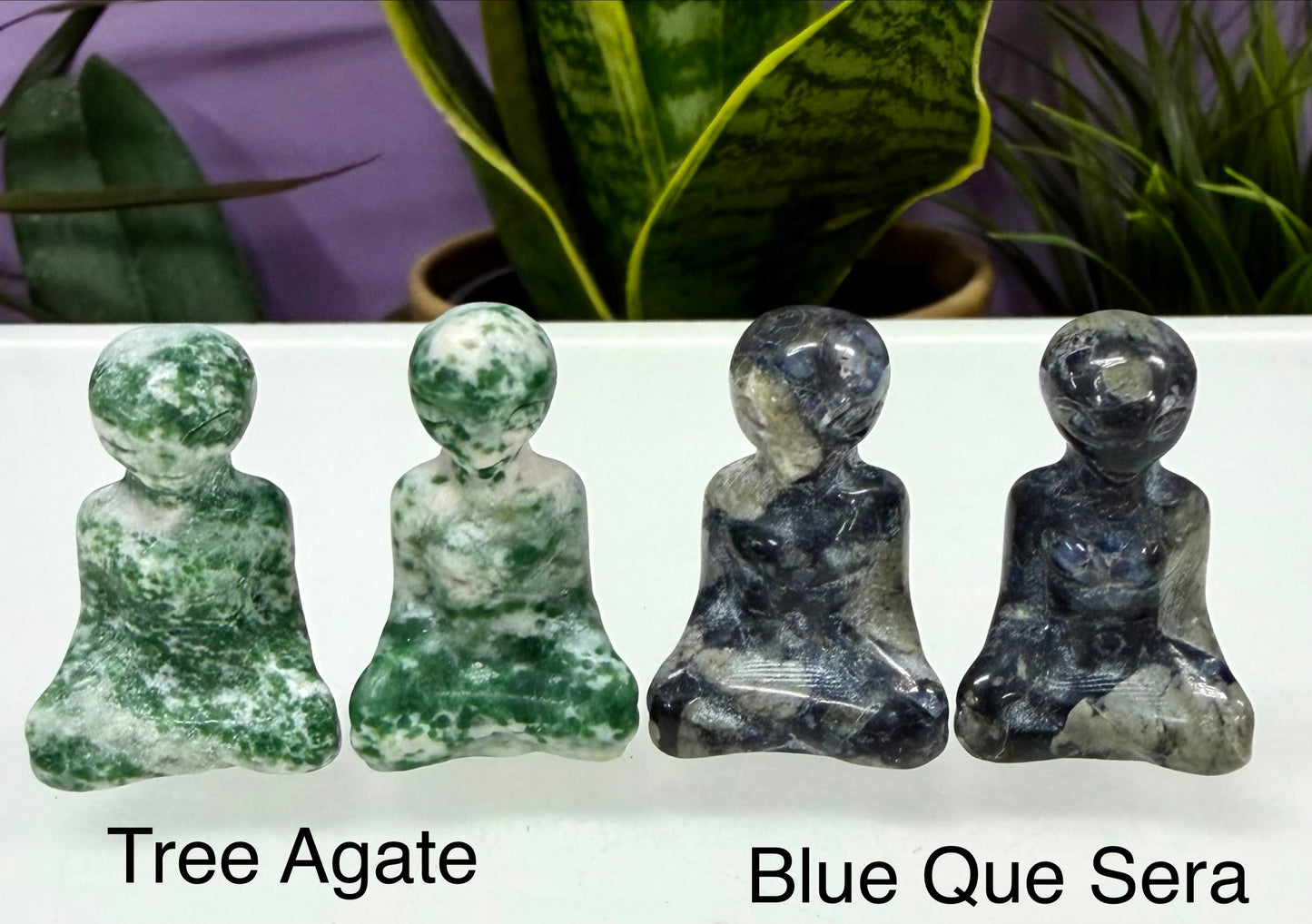 16 pcs 3cm Natural Crystal Alien