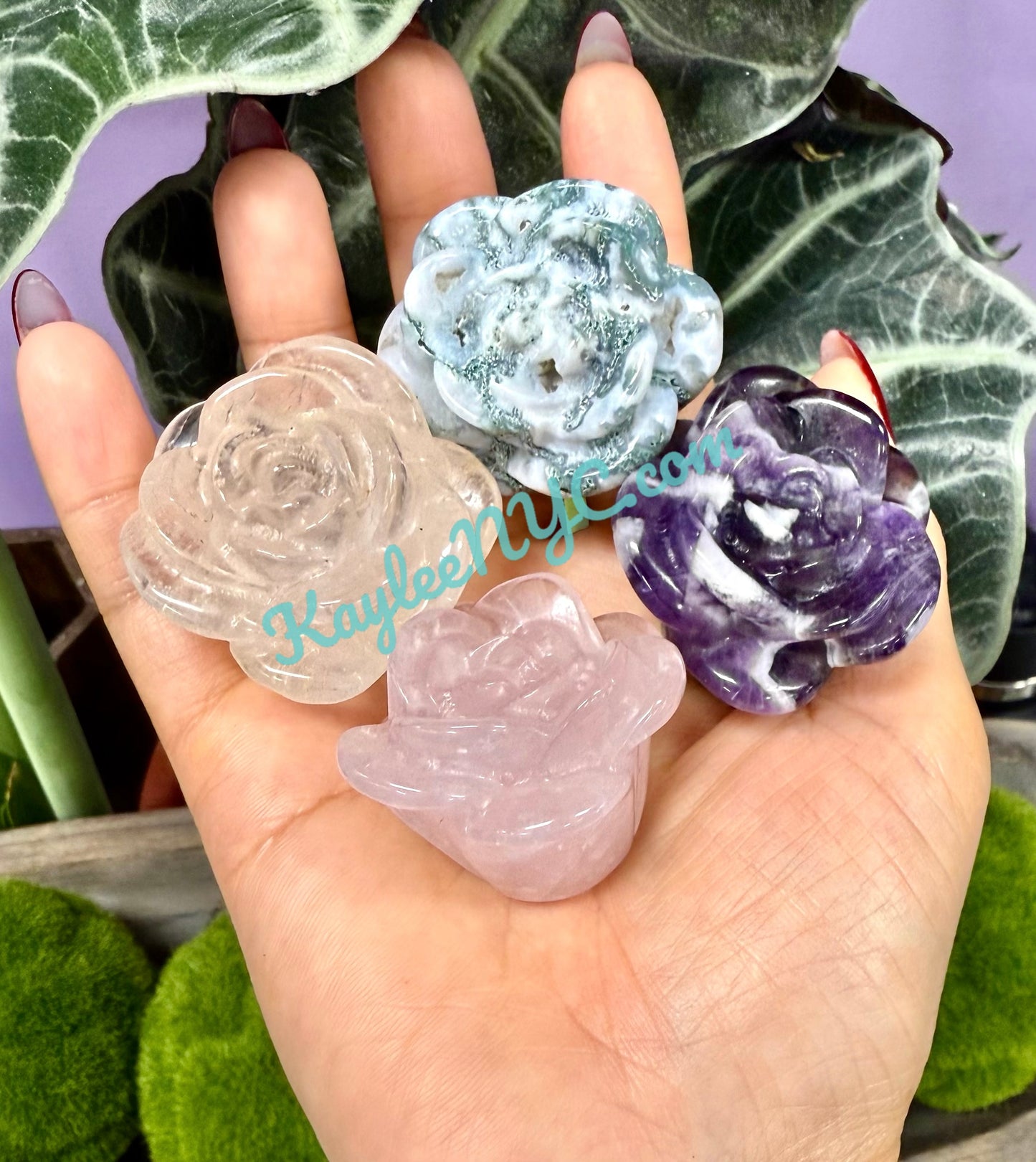 8 PCs 1.5 Natural Mix Crystals Roses Carving Healing Energy