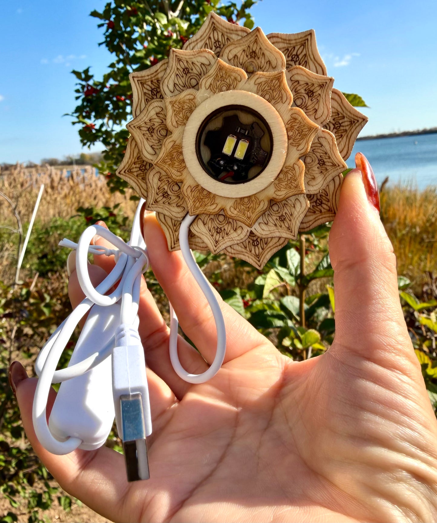 10 pcs PCs USB powered Wooden LED light stand 6cm Healing Energy