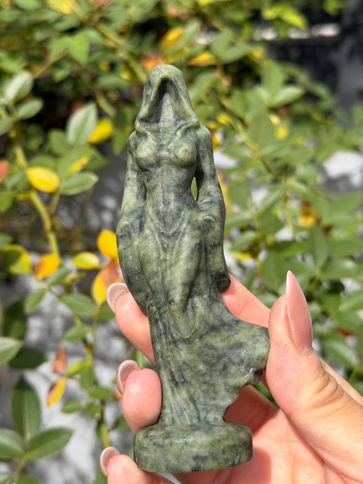 6 PCs 12cm Mixed Natural Crystals Female Reaper Ghost Goddess Carving