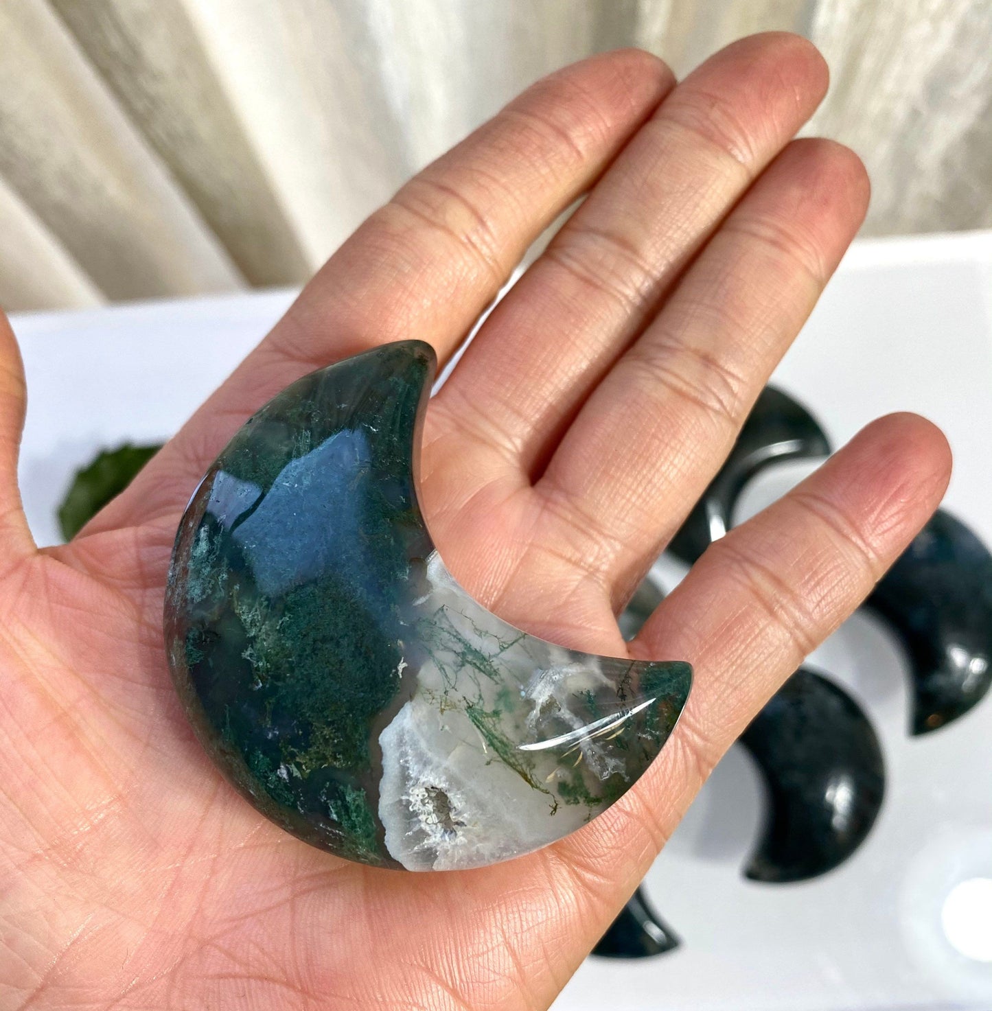 Wholesale Lot 8 Pcs Natural Moss Agate Crystal Moon Healing Energy