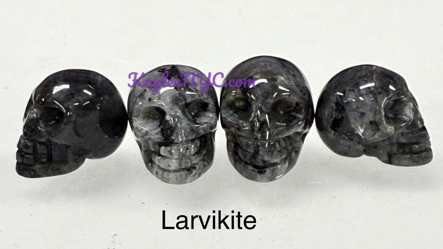 12 PCs 22mm Natural Crystal Mini Skull
