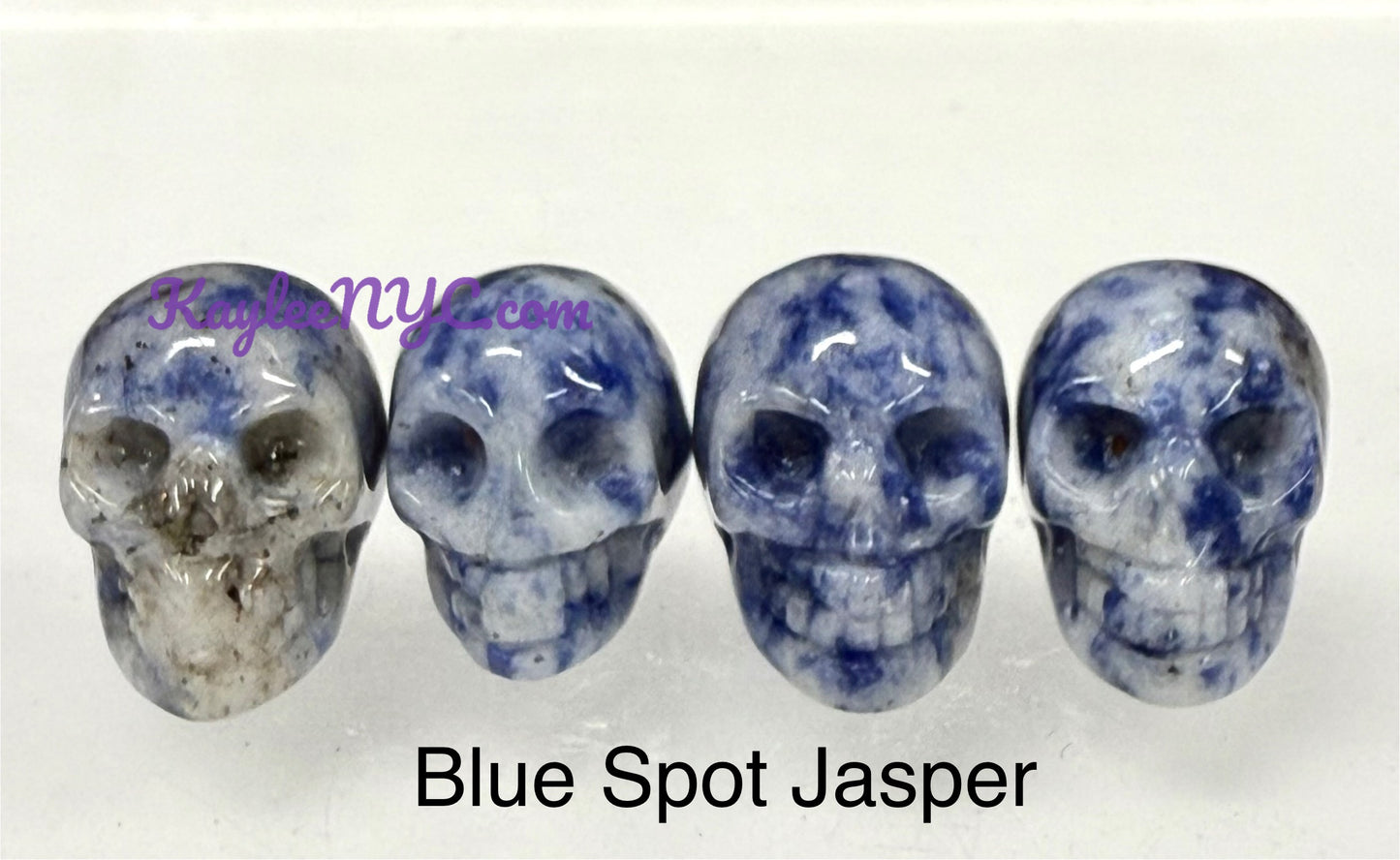 12 PCs 22mm Natural Crystal Mini Skull