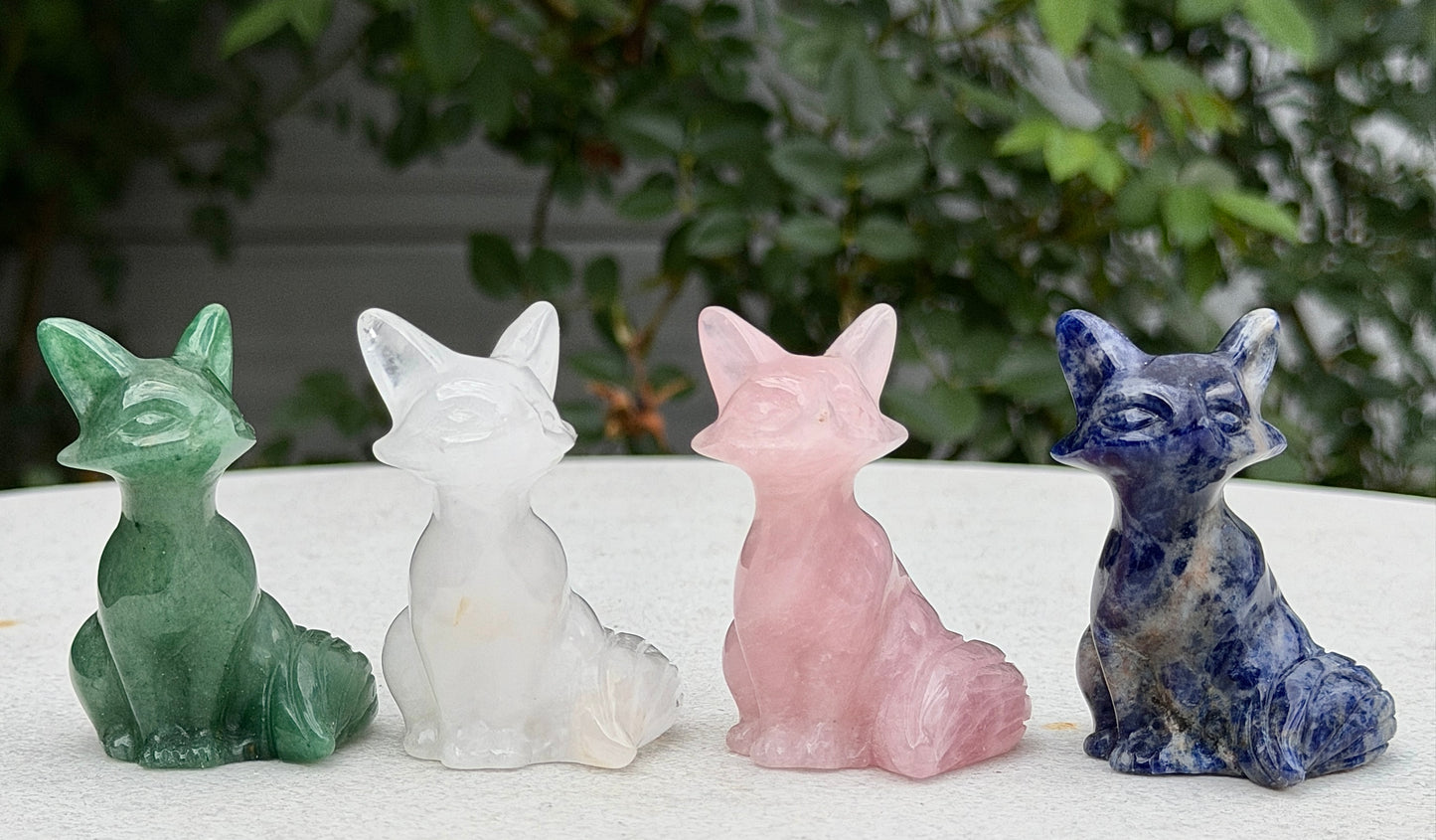 4 pcs Mix Natural Crystal Fox Healing Energy