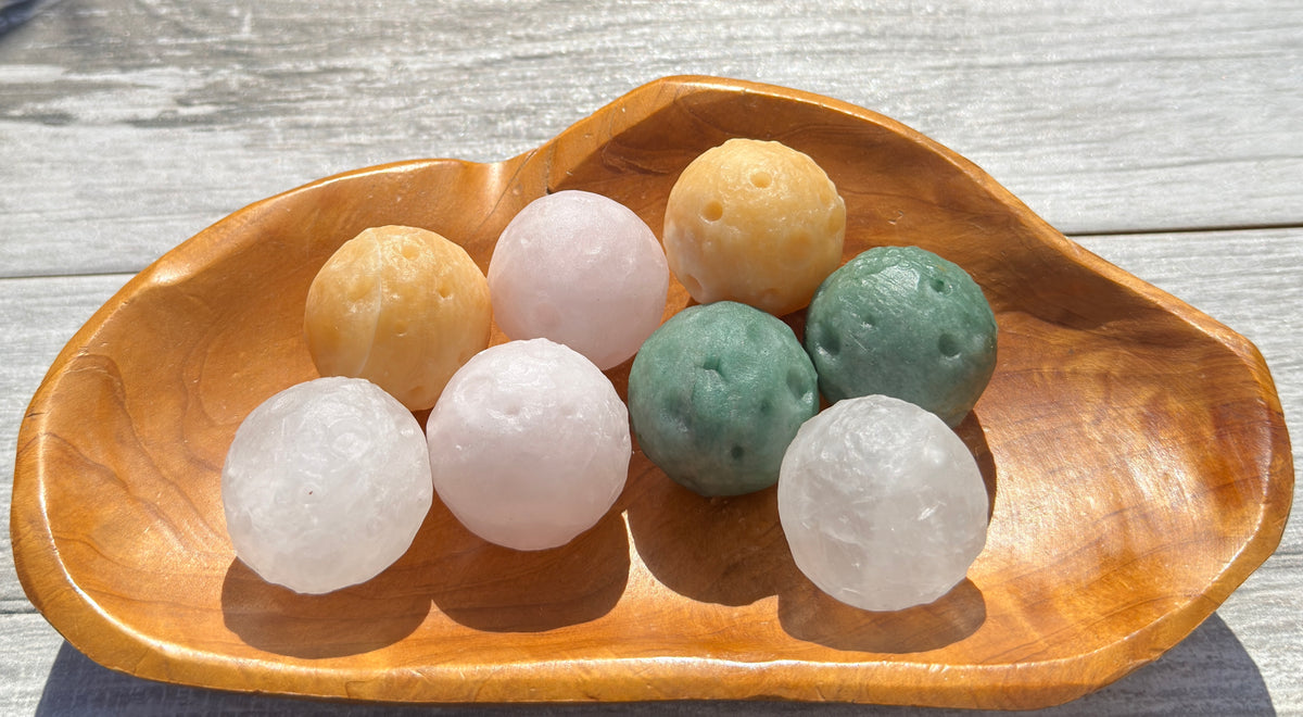 Wholesale Lot 8 Pcs Mix Crystal 4cm Moon Spheres Ball Healing Energy