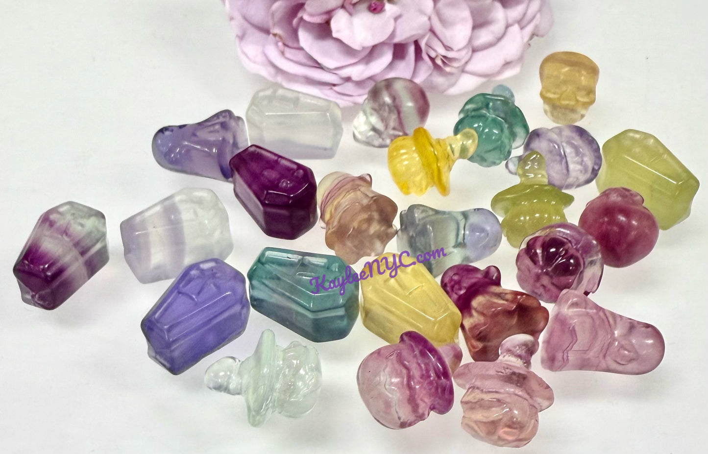 24 pcs Natural Mini Candy Fluorite Halloween Carvings