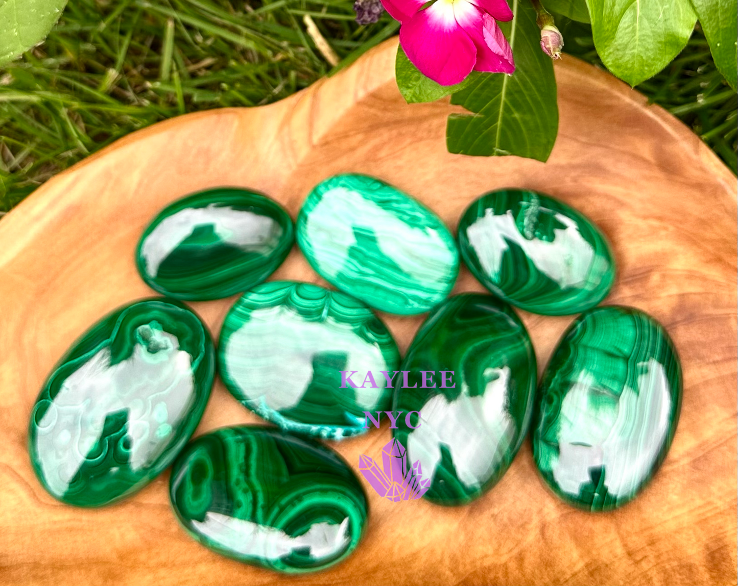 Wholesale Lot 1 lbs Natural Malachite Palm Stones Crystal Natural Energy