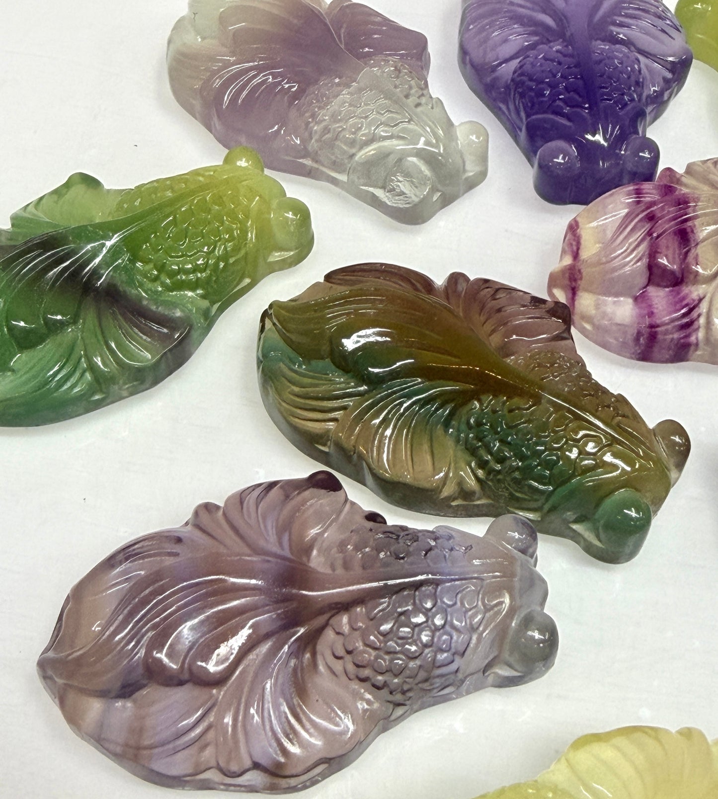 12 PCs 4cm Natural Fluorite Goldfish Carving Crystals Healing Energy