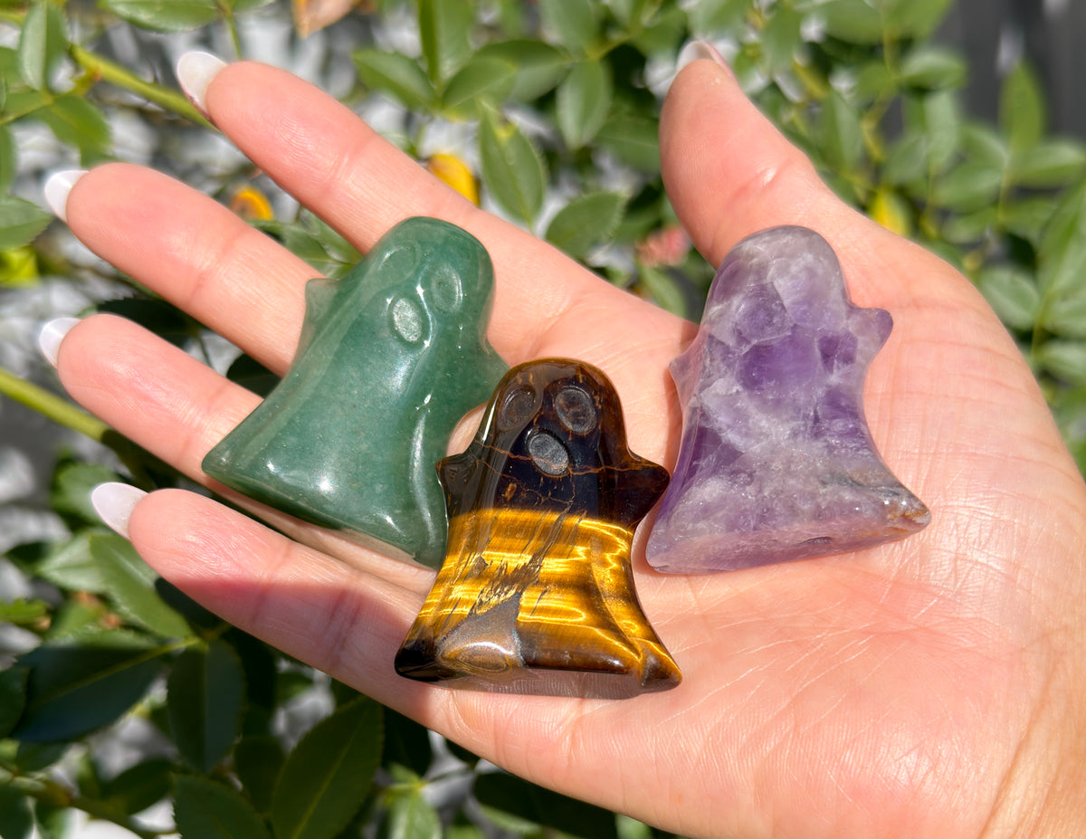 6 PCs 5cm Natural mix Crystals Ghost healing energy