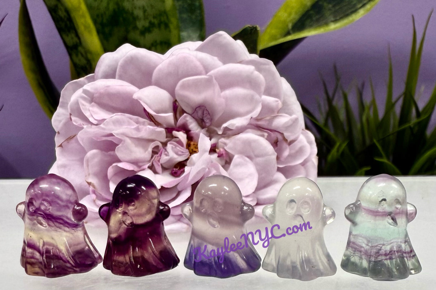24 pcs Natural Mini Candy Fluorite Halloween Carvings