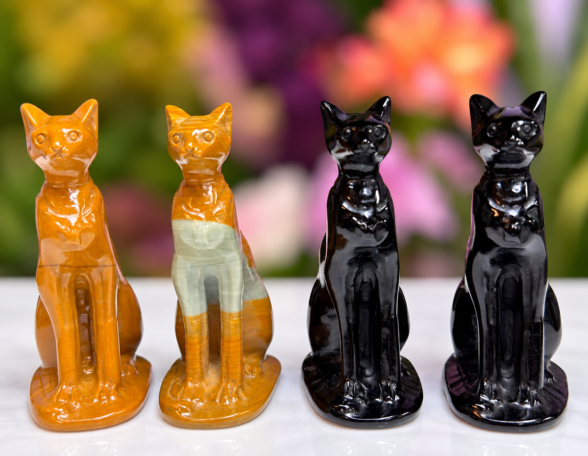 4 PC Mixed Natural Crystals Sphynx Cat Healing Energy