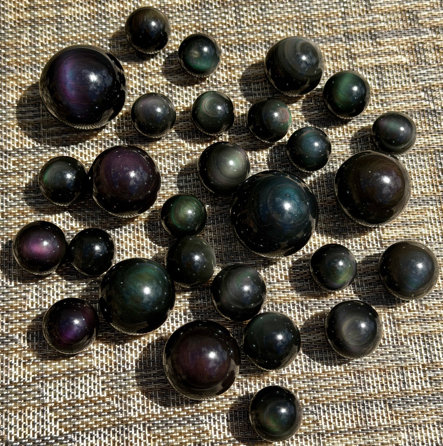 Wholesale Lot 1 Lb Natural Rainbow Obsidian Sphere Crystal Ball Energy Healing