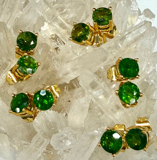 Wholesale 5 Pairs Natural Diopside Sterling Silver(925) Posts 5mm