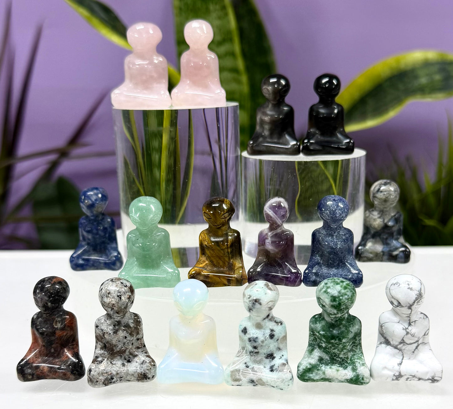 16 pcs 3cm Natural Crystal Alien