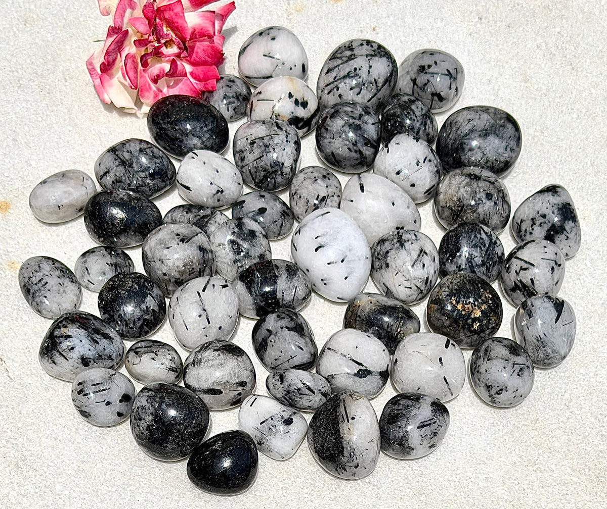 Wholesale Lot 2 Lbs Natural Tourmalinated Quartz Tumble Healing Energy Nice Quality