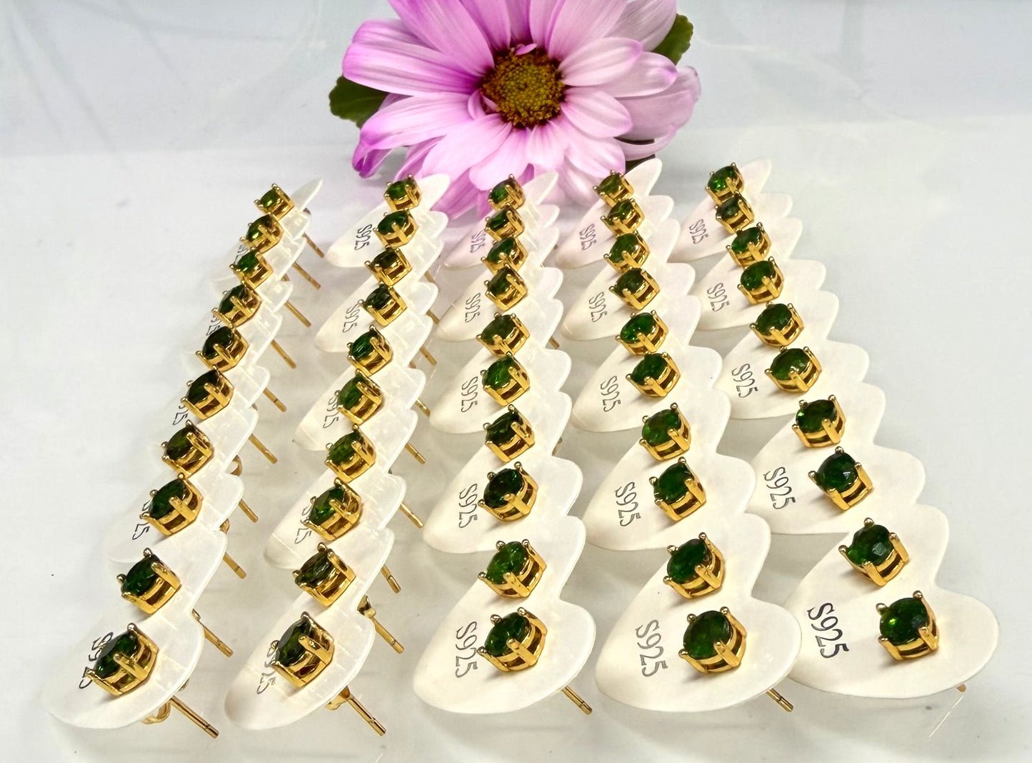Wholesale 5 Pairs Natural Diopside Sterling Silver(925) Posts 5mm