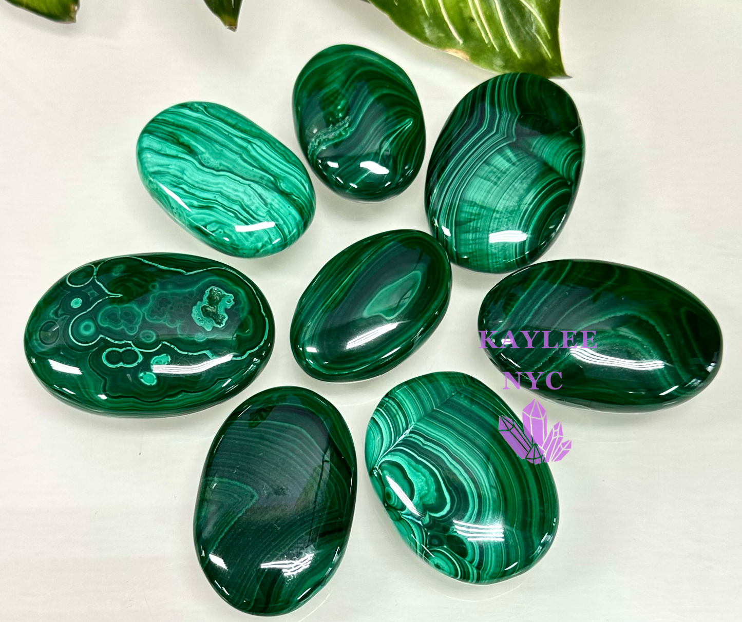 Wholesale Lot 1 lbs Natural Malachite Palm Stones Crystal Natural Energy