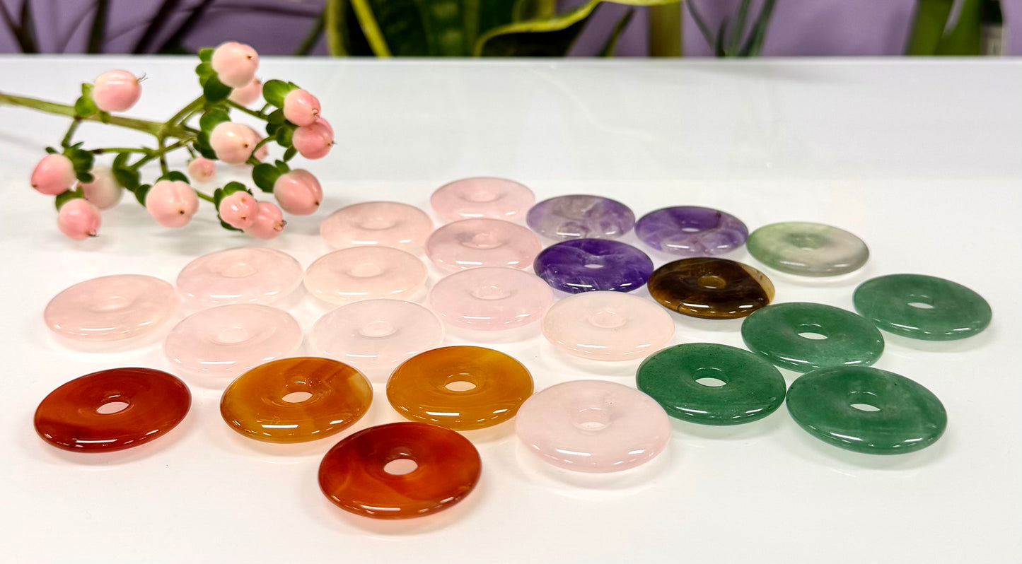 24 PCs Natural Crystal Donuts Healing Energy