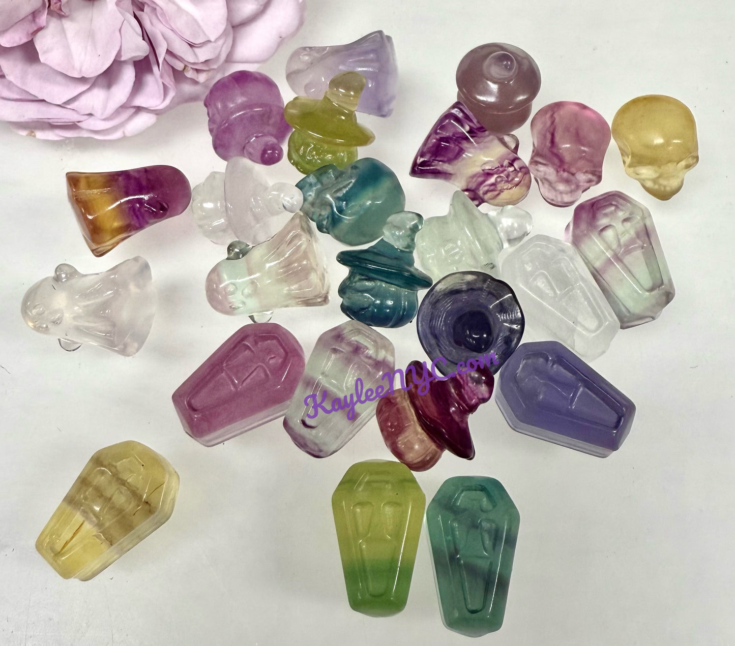 24 pcs Natural Mini Candy Fluorite Halloween Carvings