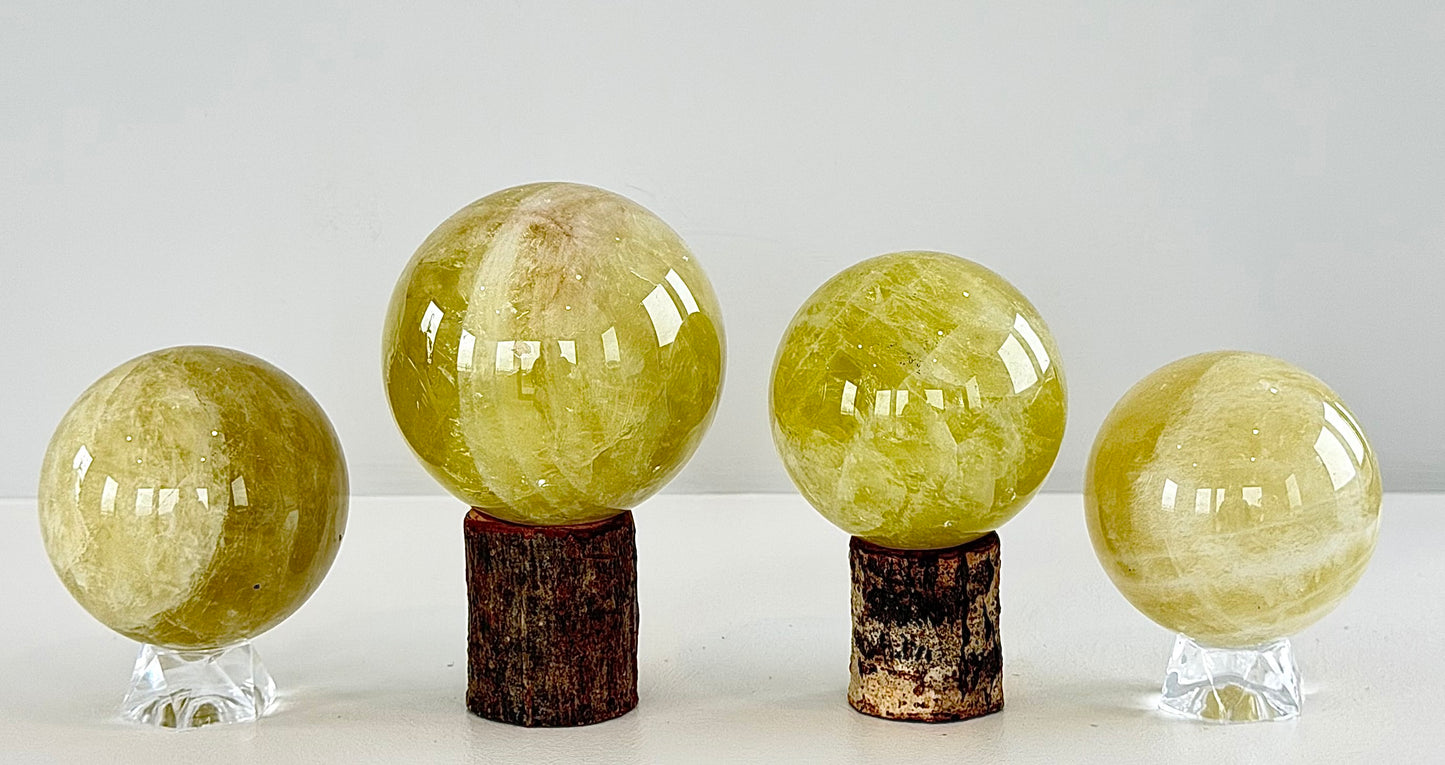 4-5 PCs Natural Lemon Quartz Sphere Crystals Healing Energy