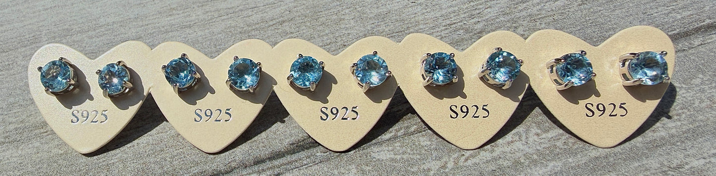 Wholesale 5 pairs Natural Blue Topaz Stud Earrings, 6mm (925) Posts
