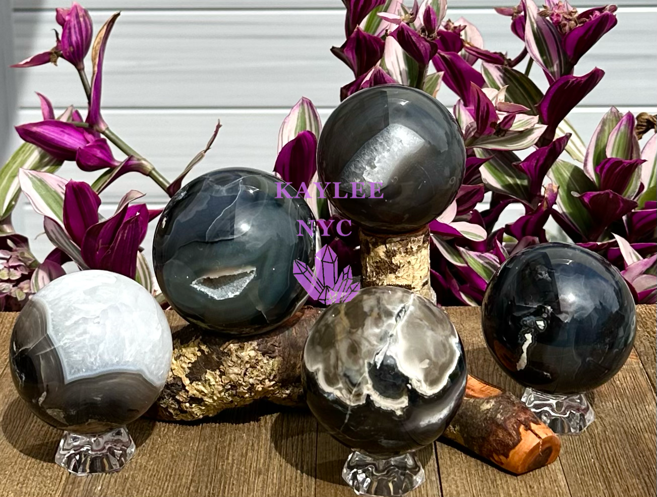 4-5 PCs Natural Volcano Agate Sphere