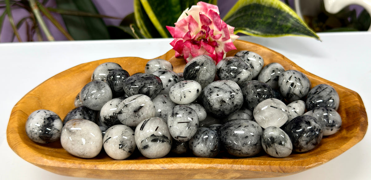 Wholesale Lot 2 Lbs Natural Tourmalinated Quartz Tumble Healing Energy Nice Quality