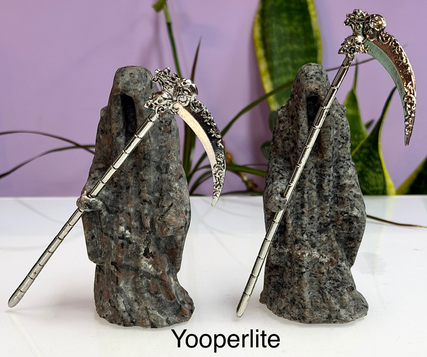 4 PCs 11cm Natural Crystal Grim Reaper Healing Energy