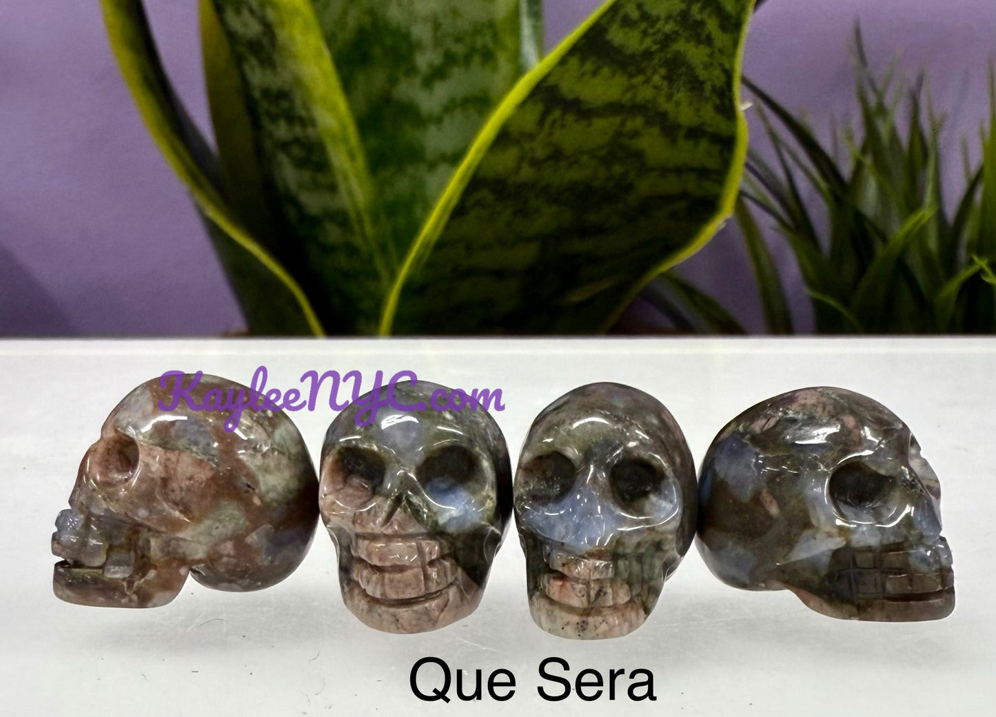 12 PCs 22mm Natural Crystal Mini Skull