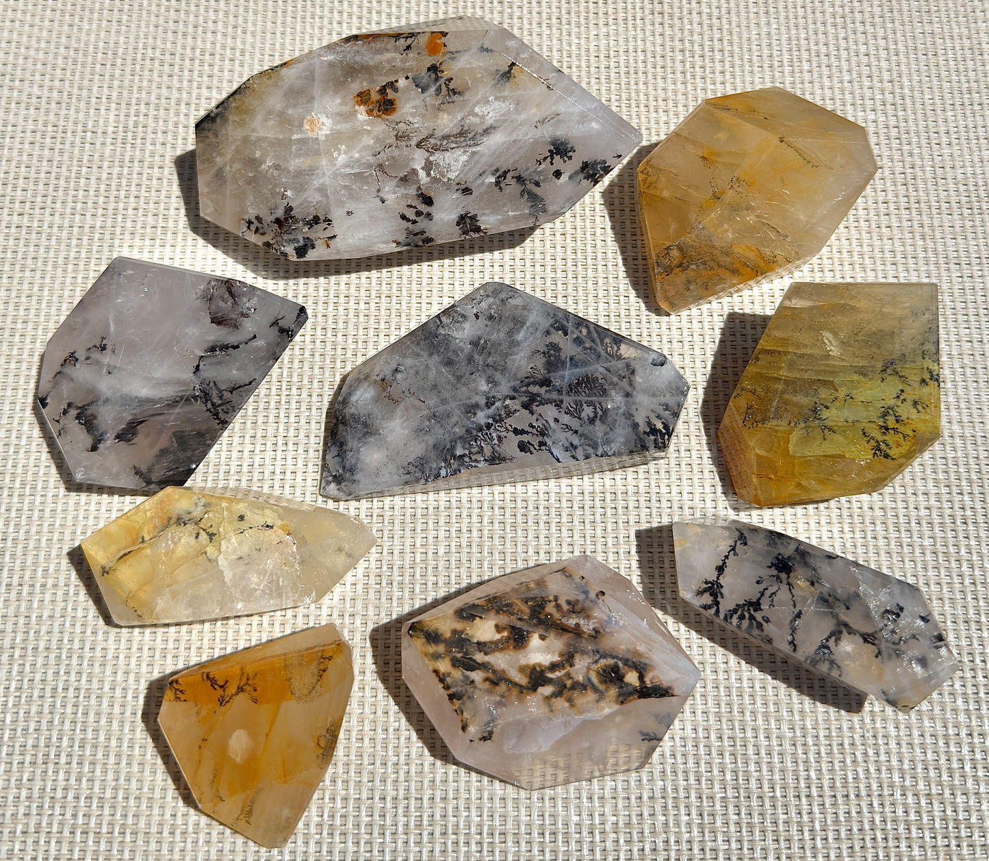Wholesale Lot 1 lb Natural Dendritic Quartz Crystal Freeform Healing Energy 5-10 Pcs